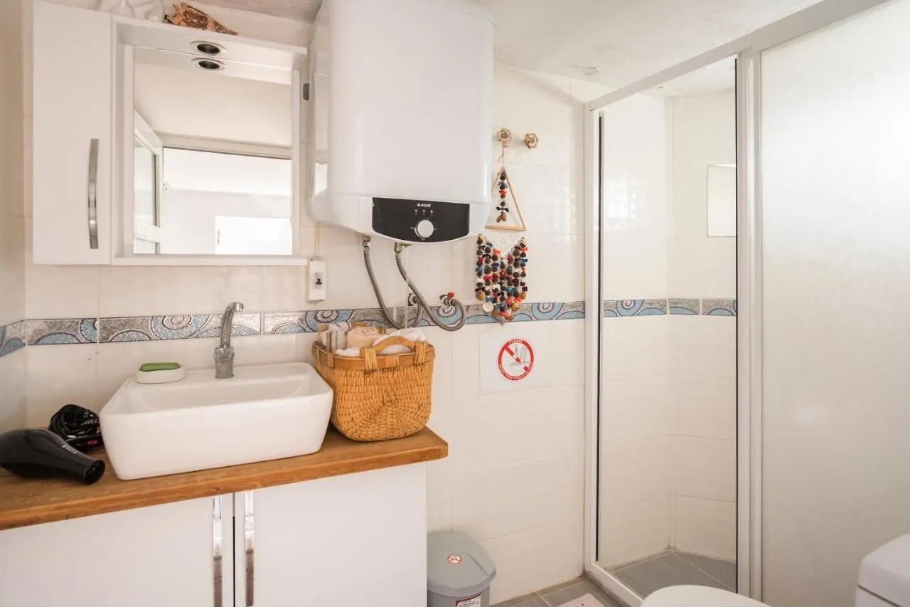 Central, Cozy, 15 Min Walk To The Beach, Fast Wi-Fi, Free Parking, 4Ppl 博德鲁姆 公寓